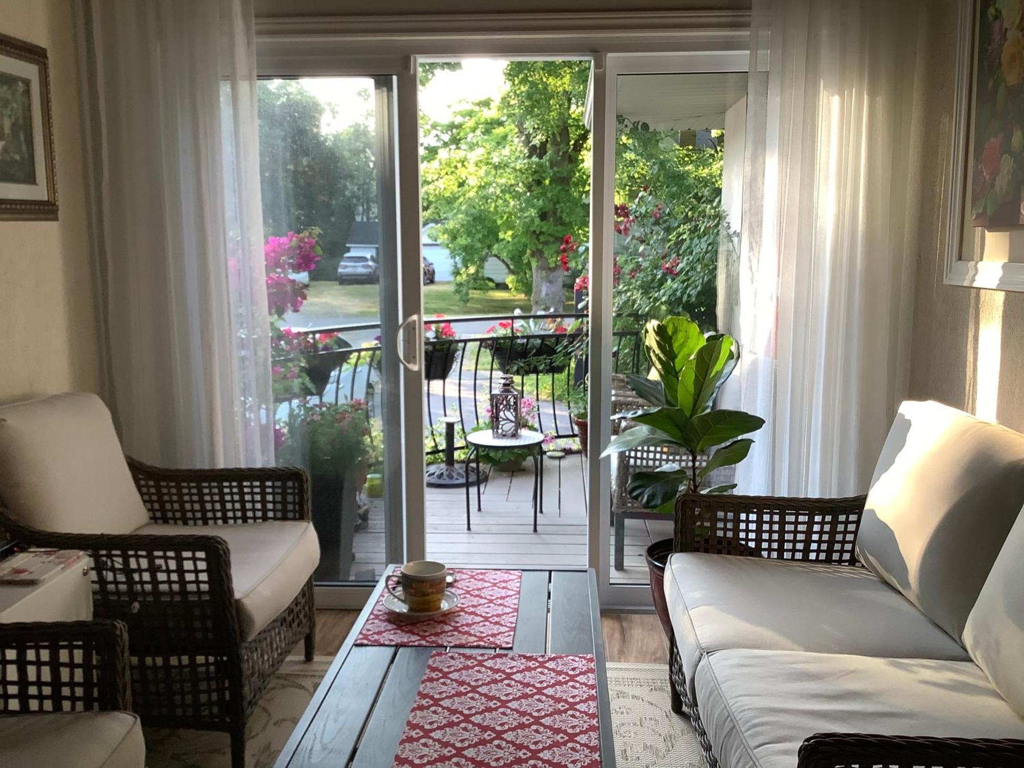 Via Veneto - Old Town Bed & Breakfast Niagara-on-the-Lake Екстериор снимка